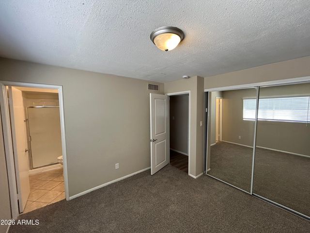 4335 E NANCY Lane, Phoenix, AZ 85042