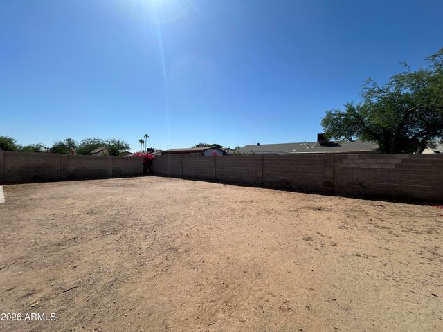 4335 E NANCY Lane, Phoenix, AZ 85042