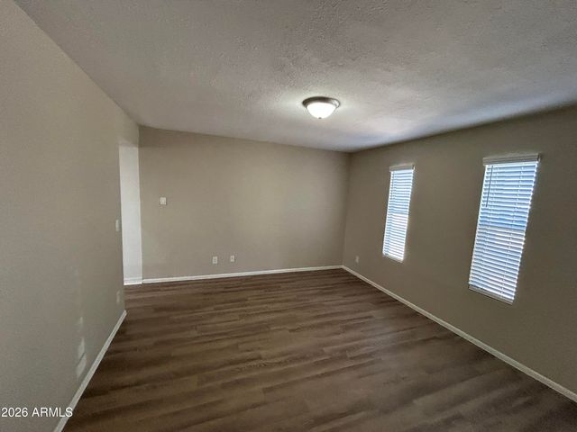 4335 E NANCY Lane, Phoenix, AZ 85042