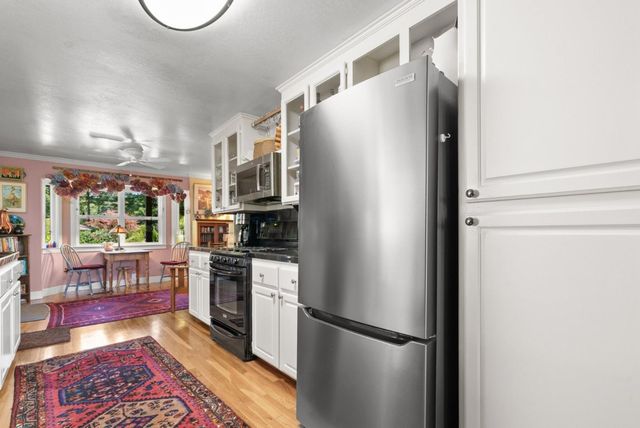 200 McAmant Drive, Santa Cruz, CA 95060