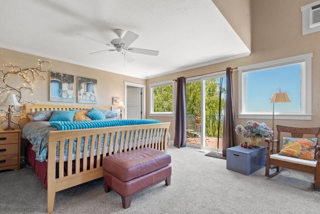 200 McAmant Drive, Santa Cruz, CA 95060
