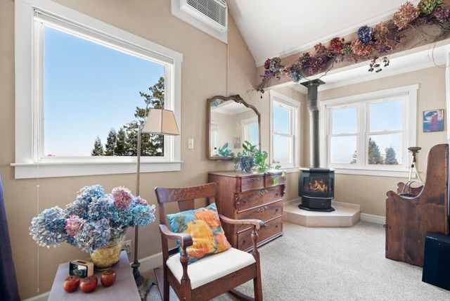 200 McAmant Drive, Santa Cruz, CA 95060