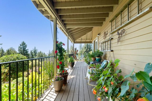 200 McAmant Drive, Santa Cruz, CA 95060
