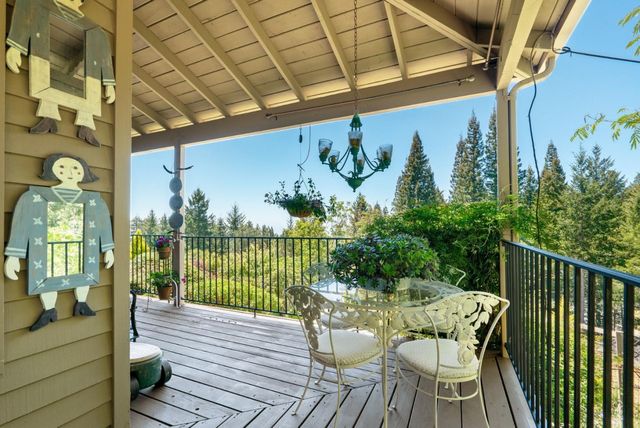 200 McAmant Drive, Santa Cruz, CA 95060