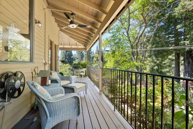200 McAmant Drive, Santa Cruz, CA 95060