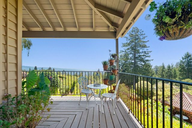 200 McAmant Drive, Santa Cruz, CA 95060