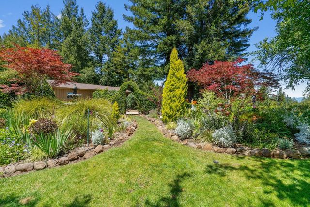 200 McAmant Drive, Santa Cruz, CA 95060