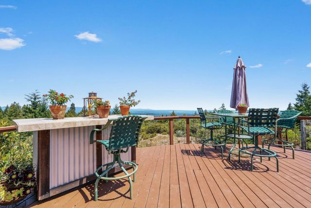 200 McAmant Drive, Santa Cruz, CA 95060