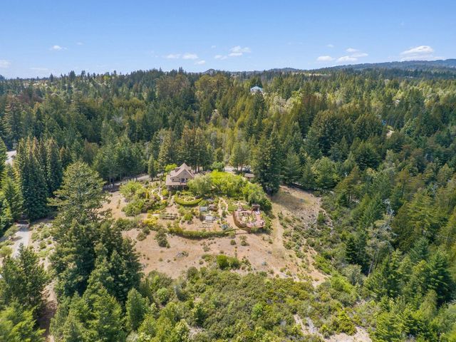 200 McAmant Drive, Santa Cruz, CA 95060