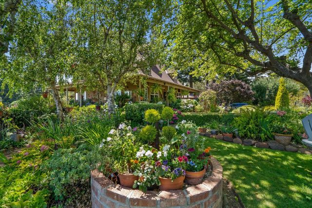 200 McAmant Drive, Santa Cruz, CA 95060