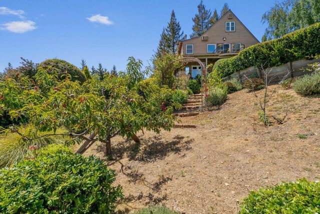 200 McAmant Drive, Santa Cruz, CA 95060
