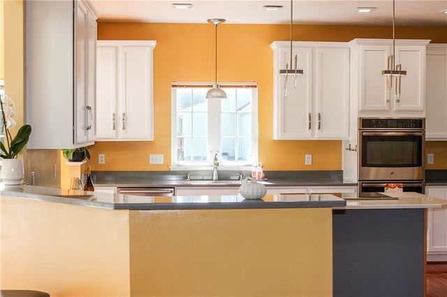 2 Hamilton Road, Perinton, NY 14450