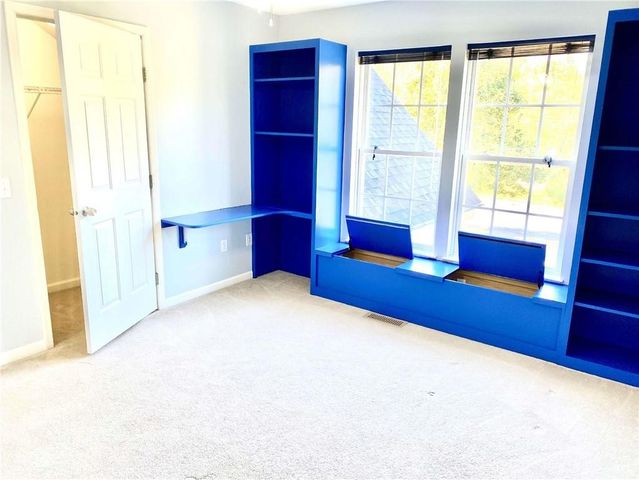 2 Hamilton Road, Perinton, NY 14450