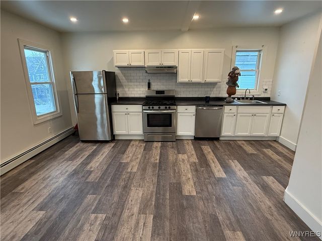 193 Vermont Street Upper, Buffalo, NY 14213