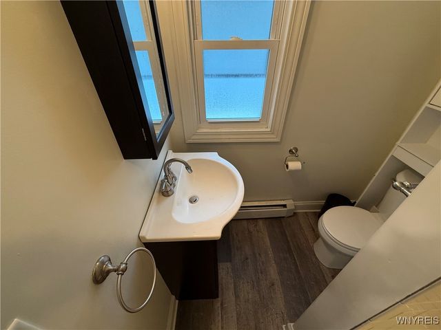 193 Vermont Street Upper, Buffalo, NY 14213