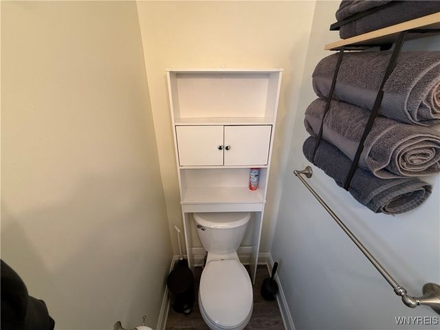 193 Vermont Street Upper, Buffalo, NY 14213