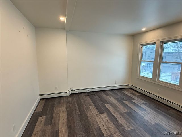 193 Vermont Street Upper, Buffalo, NY 14213