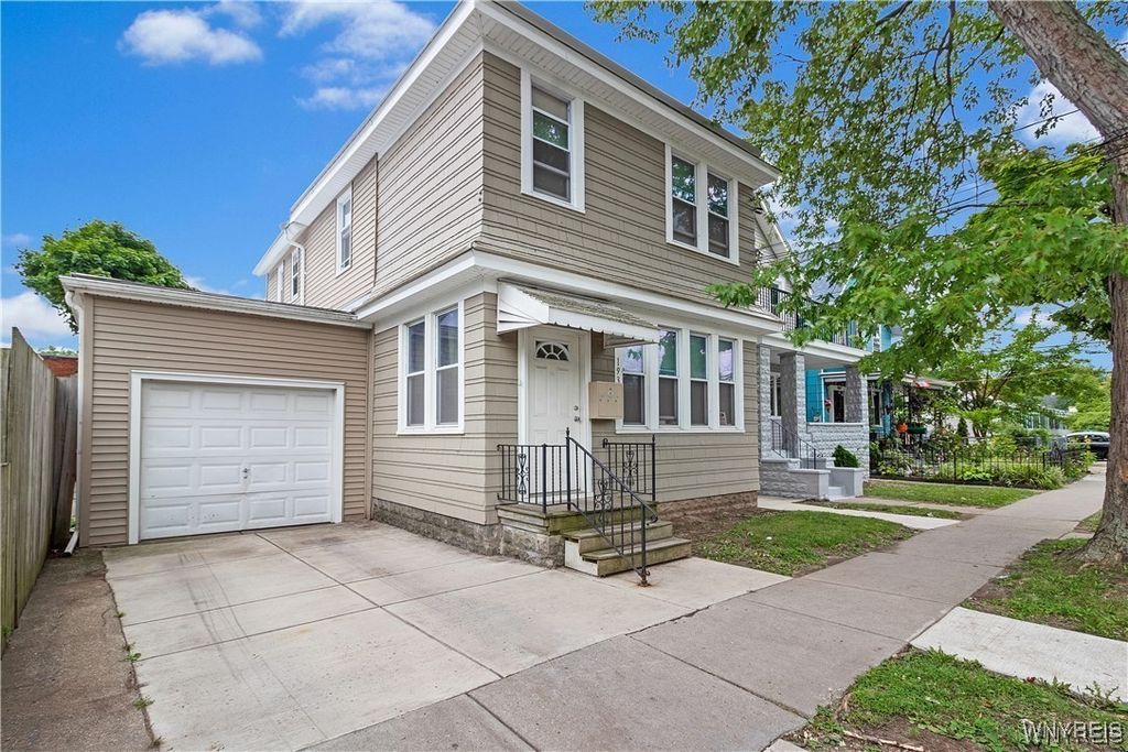 193 Vermont Street Upper, Buffalo, NY 14213