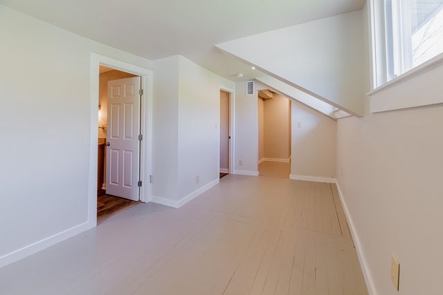 298 Mad Tom Road, Dorset, VT 05251