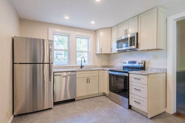 298 Mad Tom Road, Dorset, VT 05251