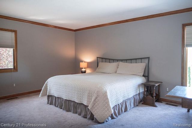 54554 E Whitby Way, Shelby Twp, MI 48316