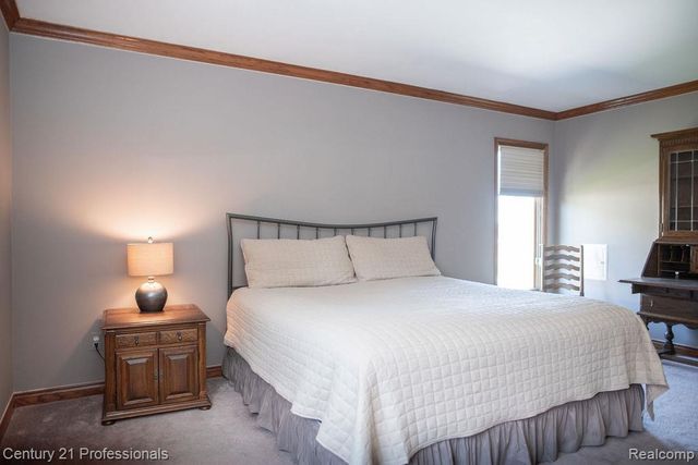 54554 E Whitby Way, Shelby Twp, MI 48316