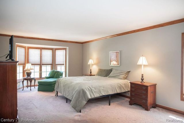 54554 E Whitby Way, Shelby Twp, MI 48316