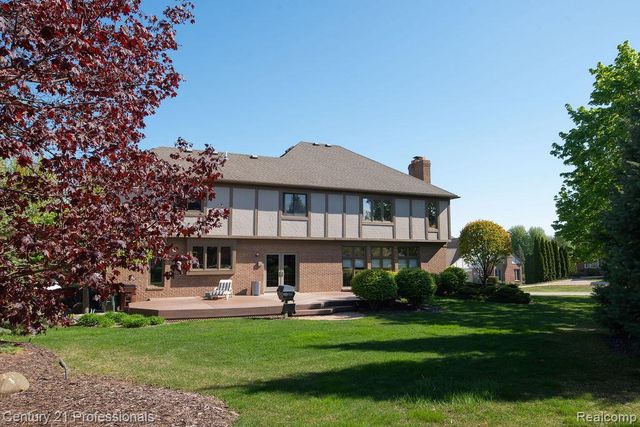 54554 E Whitby Way, Shelby Twp, MI 48316