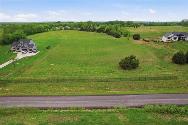 Stillwell Road, Bonner Springs, KS 66012