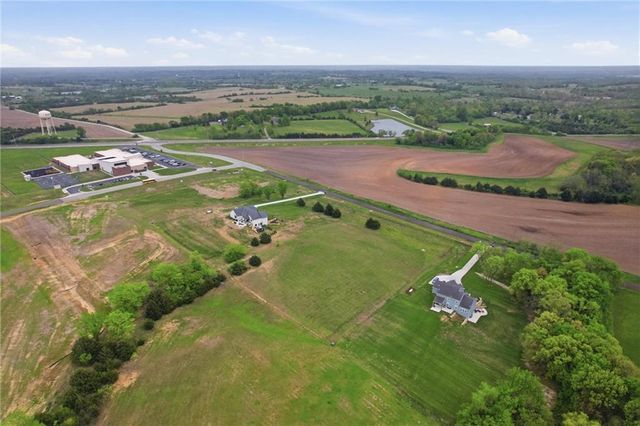 Stillwell Road, Bonner Springs, KS 66012