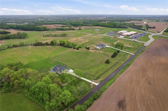 Stillwell Road, Bonner Springs, KS 66012