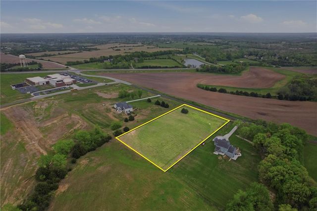 Stillwell Road, Bonner Springs, KS 66012