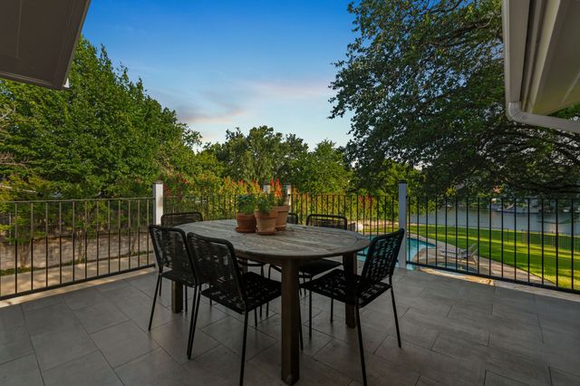 6729 Brants Lane, Fort Worth, TX 76116