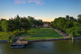 6729 Brants Lane, Fort Worth, TX 76116