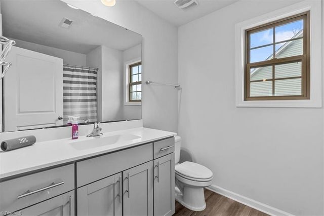 1823 Ridge Creek Drive, Kernersville, NC 27284