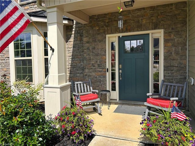 1823 Ridge Creek Drive, Kernersville, NC 27284