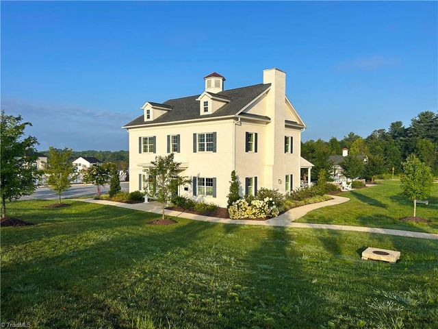 1823 Ridge Creek Drive, Kernersville, NC 27284