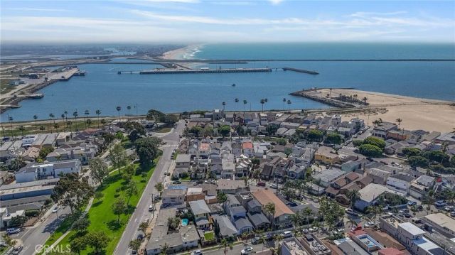 1521 Marine, Seal Beach, CA 90740