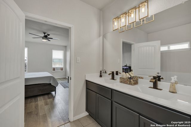 471 Copper Hill, New Braunfels, TX 78130