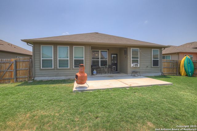 471 Copper Hill, New Braunfels, TX 78130