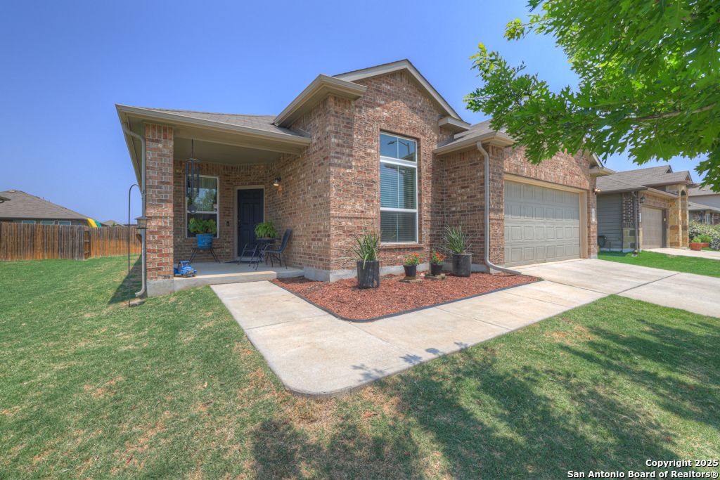 471 Copper Hill, New Braunfels, TX 78130