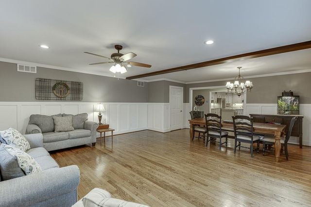 5984 Dolvin Lane, Buford, GA 30518