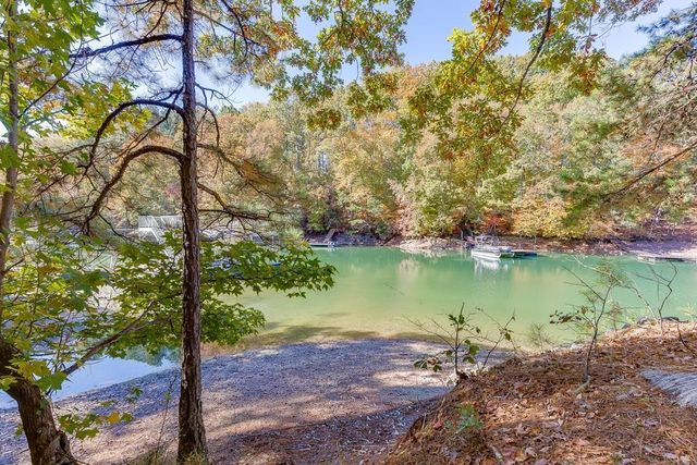 5984 Dolvin Lane, Buford, GA 30518