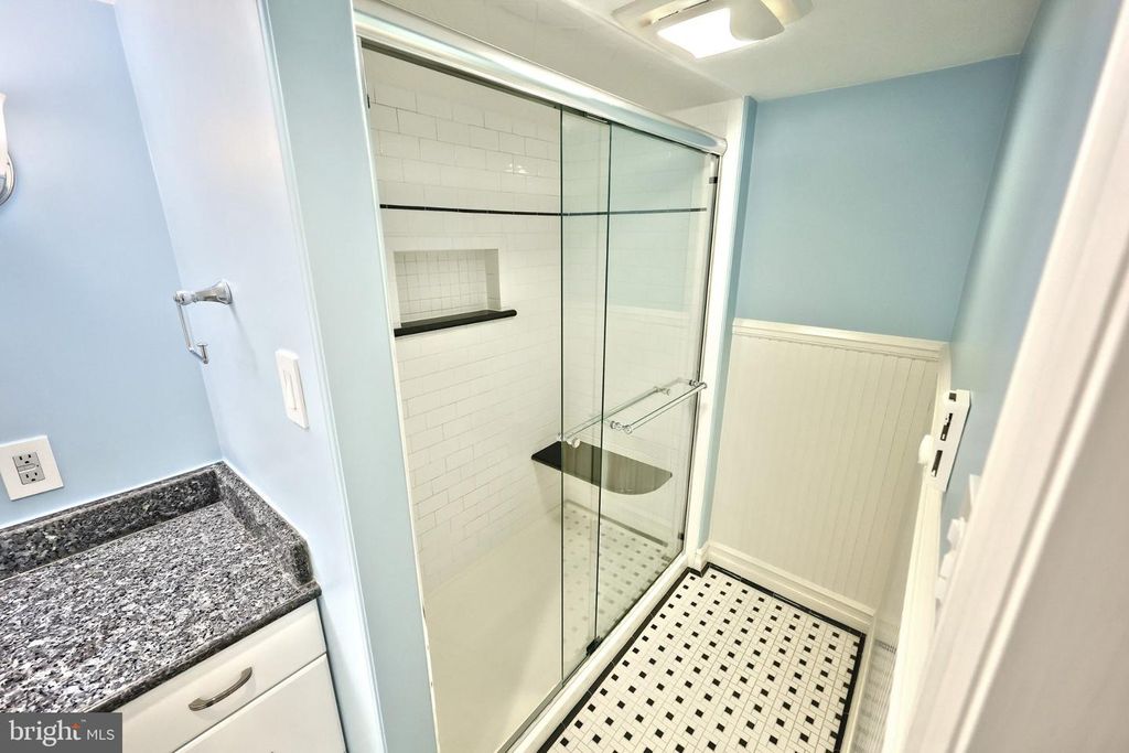 Image 38 of property listing at 30 S ROCKBURN ST, York, PA 17402