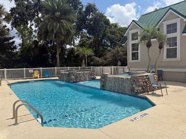 156 Shady Brook Circle 300, St Simons Island, GA 31522