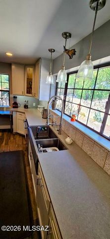11 Camino Otero, Tubac, AZ 85646