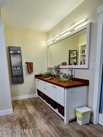 11 Camino Otero, Tubac, AZ 85646