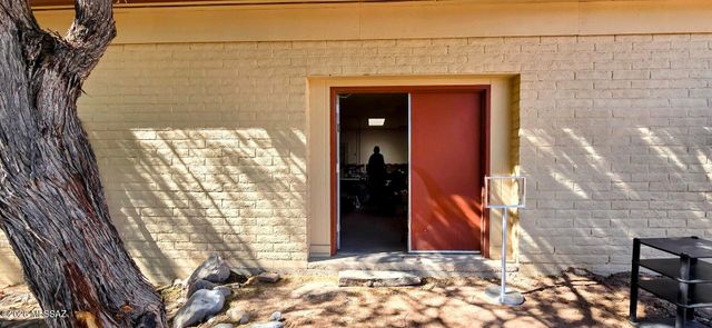 11 Camino Otero, Tubac, AZ 85646