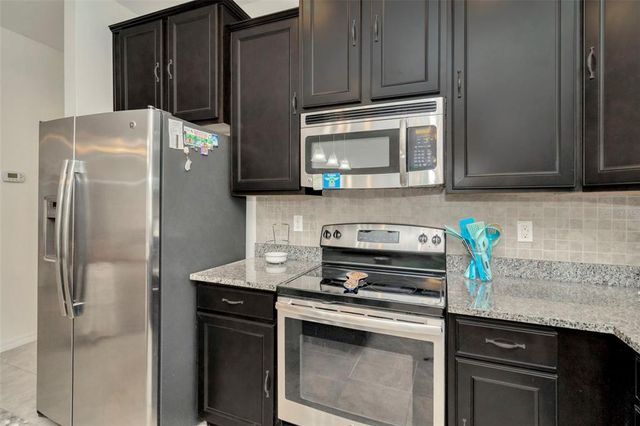 11240 MERGANSER WAY, New Port Richey, FL 34654