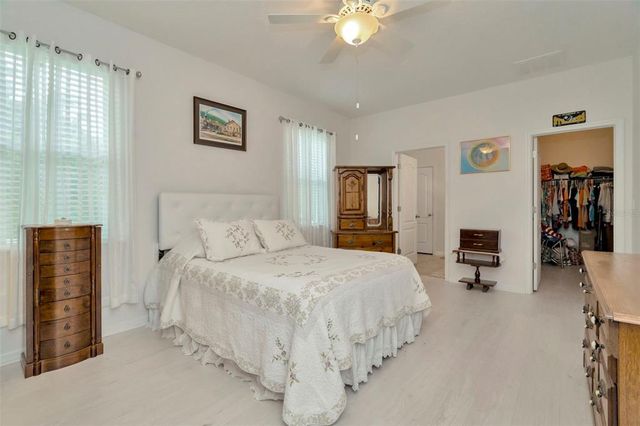 11240 MERGANSER WAY, New Port Richey, FL 34654